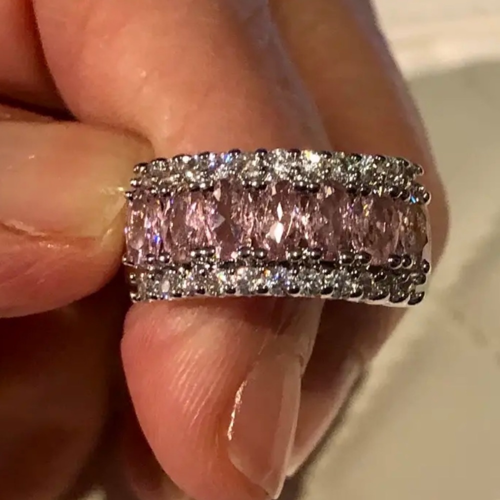 Beautiful Crystal Moissanite Pink and Silver Women's Ring - SIZE 7
